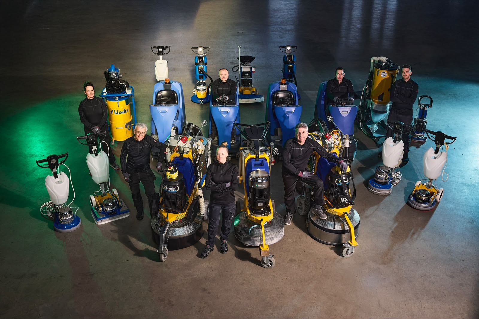 Het team van Blinkers Vloeronderhoud